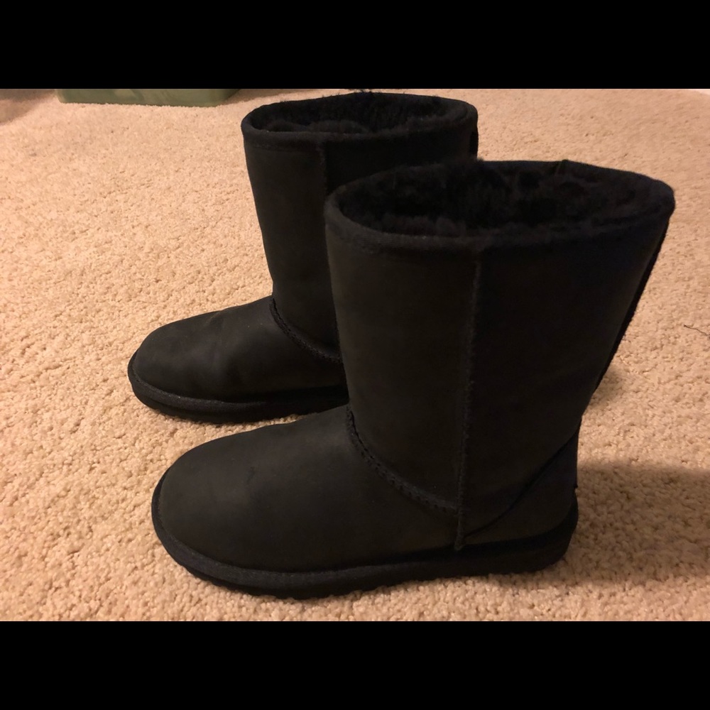 Ugg Classic Short Waterproof Boots size 6